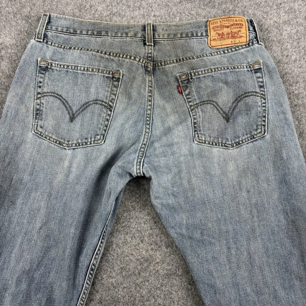 Levi's 514 Jeans Mens 36x32 Slim Straight Y2K Light Wash‎ Distressed Faded Blue